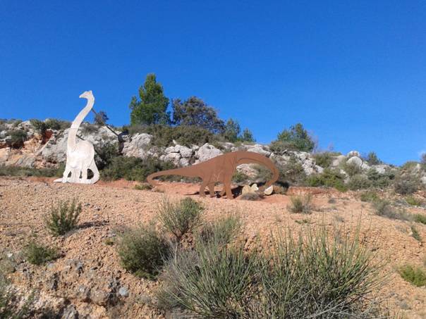 Des dinosaures à Albas
